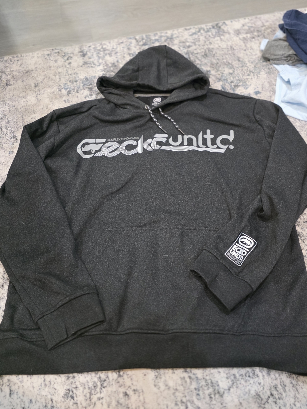 Ecko Unlimited Men's Black Pullover Hoodie with Gray Logo